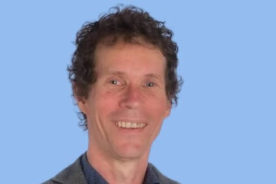 Portrait of Dr Greg Wadley